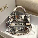 Dior Lady D-Lite Medium Bag Imitation in White Jardin d Hiver Embroidery - Image 3
