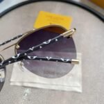 LOUIS VUITTON CLOCKWISE CANVAS SUNGLASSES - Image 4