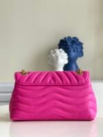 LV NEW WAVE CHAIN BAG - Image 2