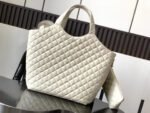 ICARE MAXI SHOPPING BAG IN QUILTED LAMBSKIN – White - Image 3