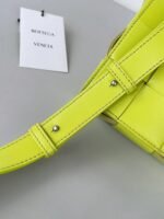 Top Quality Replica Bottega Veneta Cassett Bag In Acid Kiwi - Image 5
