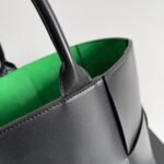 Fake Bottega Veneta Large Arco Tote Bag Black - Image 2