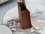 Top Quality Replica Fendi Sunshine Medium Tote Bag In Brown Calfskin - Image 8