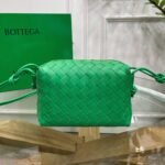 Replica Bottega Veneta Loop Small Bag Green - Image 5