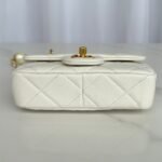 Chanel MINI FLAP BAG - Image 4