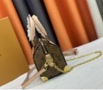 Louis Vuitton Monogram Canvas Cruise 2025 Speedy 20 Trunk Bag In Natural - Image 3