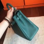 Malachite Clemence Knockoff Hermes Kelly Retourne 32cm Stylish Bag - Image 7