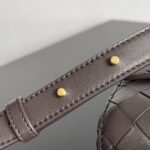 Fake Bottega Veneta Mini Andiamo Cross-Body Bag Barolo - Image 5