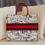 ‘I Love You’ Book Tote  – large - Image 9