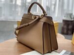 Top Quality Fake Fendi Peekaboo ISeeU Medium Bag In Beige Calfskin - Image 5