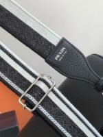 Prada Flap Shoulder Bag Knockoff in Black - Image 4