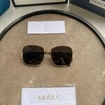 GUCCI GG0724S 001 WITH DETACHABLE JEWELLERY CHARMS