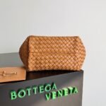 Top Quality Replica Bottega Veneta Cabat Mini Bag In Caramel Intrecciato Lambskin - Image 5