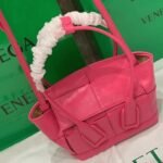 Top Quality Knockoff Previous Previous Bottega Veneta Arco Mini Bag In Pink - Image 10
