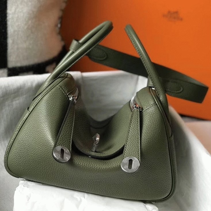 35461996-B57B-F6B3-84C0-3D94B973FCE3.jpg Replica Hermes Lindy 26cm handbag in canopee - Image 1