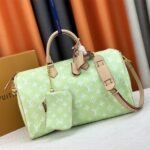 Louis Vuitton Speedy P9 Bandouliere 40 Bag In Light Green