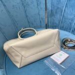 Lvy Leather bag - Image 3