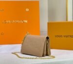 Louis Vuitton Coussin Pochette In Camel - Image 3