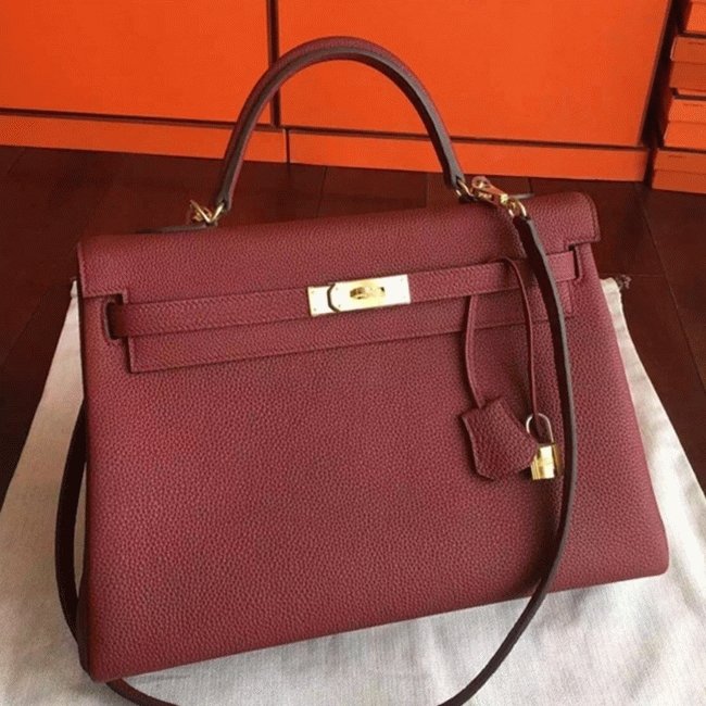 3A243F04-29CD-8CF3-D835-A8AC6974EDA9.jpg Bordeaux Clemence Replica Hermes Kelly 35cm Rich Color Bag - Image 1
