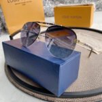 LOUIS VUITTON CLOCKWISE CANVAS SUNGLASSES - Image 2