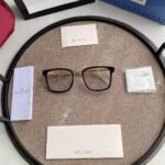 Gucci Eyewear square tinted sunglasses