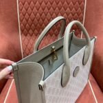 Gucc1 Retro bag - Image 4