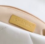 Chanel 19 - Image 9