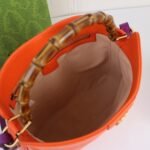 Gucci Diana Medium Shoulder Bag - Image 6