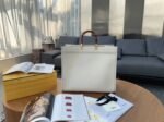 Top Quality Fake Fendi Sunshine Large Tote Bag In White Calfskin - Image 5