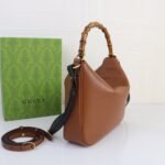 Gucci Diana Medium Shoulder Bag - Image 2