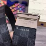 LV Reversible - Image 4