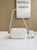 Replica Bottega Veneta Knot Minaudiere On Strap White Foulard Intreccio Leather - Image 5