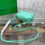 Replica Bottega Veneta Loop Mini Bag Fountain - Image 10