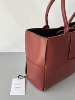 Replica Bottega Veneta Arco Medium Tote Maple - Image 7