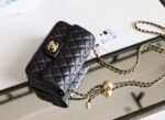 Chanel classic flap mini with golden ball - Image 7