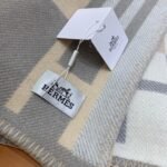 Fake Hermes Ithaque blanket in grey wool and cashmere - Image 7