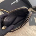 BECKY DOUBLE-ZIP POUCH IN QUILTED MATTE LEATHER - Image 7