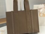 Top Quality Replica Chloe Woody Medium Tote Bag In Army Green Calfskin - Image 10