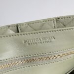 Replica Bottega Veneta Medium Andiamo Bag Travertine - Image 4