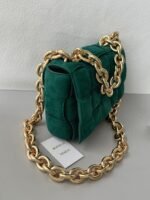 Top Quality Fake Bottega Veneta Chain Cassette Bag In Green - Image 4