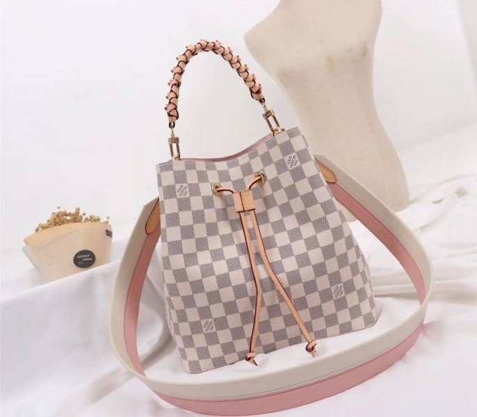4835C44A-C42A-173A-279A-64EB7328A097.jpg Louis Vuitton Damier Azur NeoNoe MM Bag - Image 1
