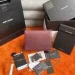 Fake Saint Laurent Cassandra Medium Chain Bag Bordeaux - Image 5