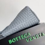Top Quality Imitation Bottega Veneta Cabat Large Bag In Thunder Intrecciato Lambskin - Image 6