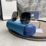 GUCCI GG0724S 001 WITH DETACHABLE JEWELLERY CHARMS - Image 2