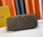 Louis Vuitton Monogram Canvas Neverfull MM Tote With Puppies - Image 5