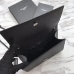 KATE MEDIUM IN GRAIN DE POUDRE EMBOSSED LEATHER - Image 3