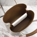 Saffiano Leather bag - Image 5