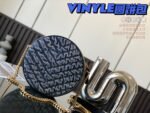 VINYLE ROUND CAMERA BAG IN CHEVRON-QUILTED GRAIN DE POUDRE EMBOSSED LEATHER - Image 2