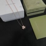 Van Cleef Vintage Alhambra Necklace - Image 6