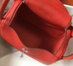 Fake Hermes Lindy 26cm handbag in red - Image 2
